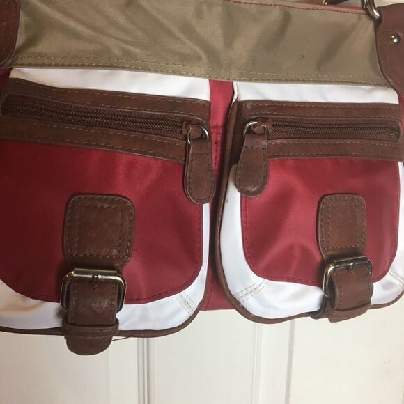 Kim Rogers sholder bag practical and elegant. - Picture 3 of 8